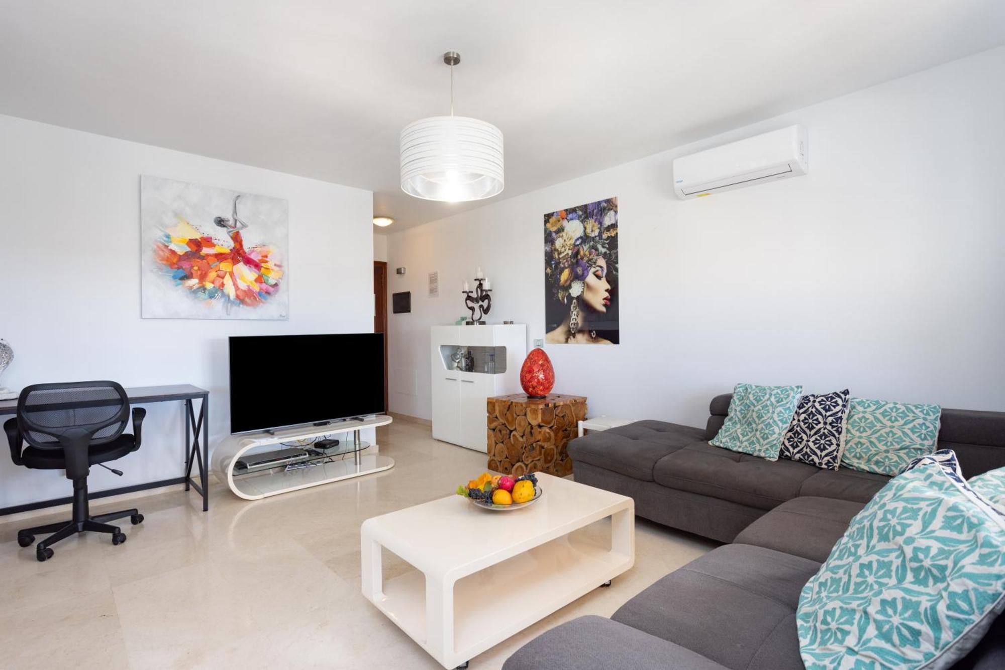 Sunshine Apartment